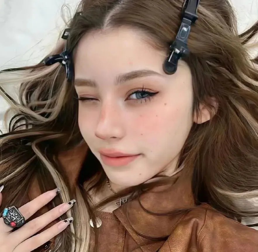 灰姑娘的玻璃手机